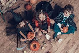 Hexen und zauberer zählen zu den beliebtesten kostümen an halloween. Halloweenkostum Selber Machen Einfache Und Schnelle Kinderkostume