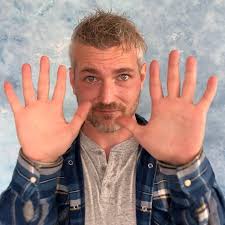 Anyone else need more takes to get the slate right than the actual audition  scene? One day I’ll remember my own name 🙄, And bonus: When you absolutely  NAIL the framing for the full body shot