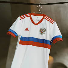 Miaou miaou à tous mes chabonnés, voici mes pronostics pour l'euro 2021.groupe a : Les Maillots De La Russie Pour L Euro 2020 Presentes Par Adidas