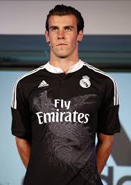 The new real madrid (cr7) jersey for the ucl. Real Madrid Black Kit Dragon