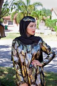 muslim women add personal style to a