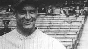 How Lou 'Iron Horse' Gehrig Knew When It Was Time For Him to Retire From  Baseball