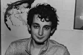 It's Always Sunny in Philadelphia: How Frank Reynolds Killed His Wife