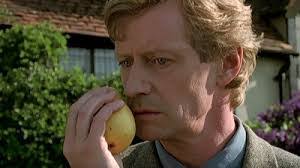 Anna Cropper's Instagram, Twitter & Facebook