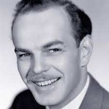 Joe Minelli's Instagram, Twitter & Facebook