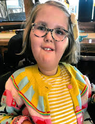 Katie Dain's Instagram, Twitter & Facebook