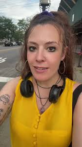 i get my first full paycheck friday but if anybody can help w socks until  then u would be helping so many ppl!!!🖤🖤#homeless #unhousedcreator  #unhoused #nychomeless #unhomed #wedorecover #mutualaid ...