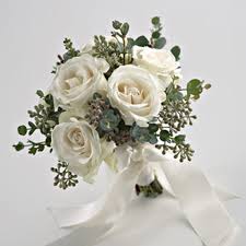 Maybe you would like to learn more about one of these? 6 Pilihan Bentuk Wedding Bouquet Bridal Bouquet Recipe How To The Bride Dept