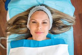 Majoros Hajnit nem zavarja, hogy harminchét éves, sőt már várja is, hogy  idősebb legyen. „Már várom, hogy negyven legyek, egyszerűen kíváncsi  vagyok, milyenek lesznek a negyvenes éveim. A kor igenis szép, én