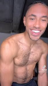 🙆🏽‍♂️🙏🏽 #hair #selflove #arianagrande #fyp #transitions