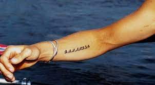 Pin By Haddie Dehart On Rowing Rowing Crew Rowing Boat Tattoo