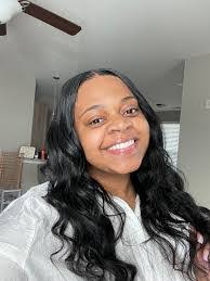 Chandra Howe's Instagram, Twitter & Facebook