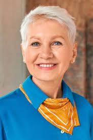 Choppy bangs are emerging hair trend for 21st century women. 95 Incredibly Beautiful Short Haircuts For Women Over 60 Lovehairstyles
