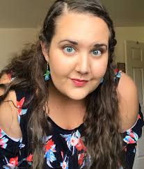 Nikki Stein's Instagram, Twitter & Facebook