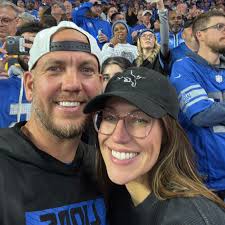 I know this is a long shot but my husband works for servepro and slowing  down