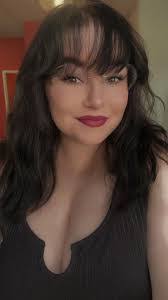 Bradley Wellman's Instagram, Twitter & Facebook