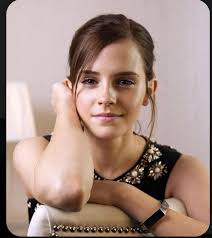 Jennifer Lawrence fans page...