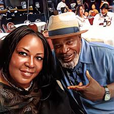 where was your favorite top hat hamburgers?