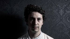 Ausiàs Signes: "Cocina y pastelería maridan mejor de lo que creemos"