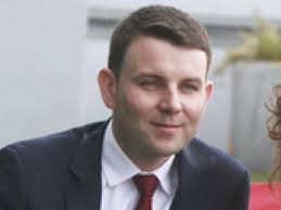 Chris Donoghue leaves role as Coveney adviser to become Government press  secretary under Harris