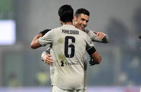 See more of sami khedira on facebook. Terkena Hantaman Bola Ronaldo Sami Khedira Lontarkan Lelucon Berita Bola Terupdate Live Score Jadwal Klasemen Football5star Com