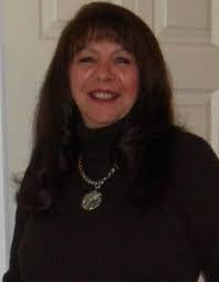 Kathryn Batten's Instagram, Twitter & Facebook