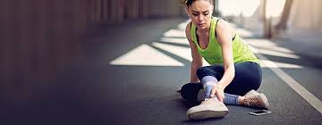 Wenden sie sich bei einer schmerzhaften verletzung des sprunggelenks möglichst schnell an einen arzt, am besten einen facharzt für orthopädie und unfallchirurgie oder einen sportmediziner. Banderriss Im Urlaub Gesundheit Aktuell Das Gesundheitsmagazin