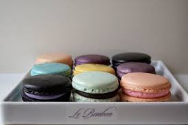 Le Bonbon French Macaron Sampler Pack 12 Assorted By Lebonbonla Macarons Bon Bons French Macarons