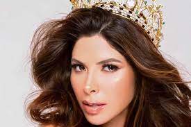 Laura olascuaga tiene 25 años, es comunicadora social y periodista, se ha destacado en el mundo del modelaje y entre sus hobbies está tocar violín. Miss Universe Colombia 2020 Laura Olascuaga