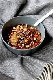 Sticky Date Porridge Ve Date Oatmeal Recipes Christmas Breakfast Recipe Date Recipes Vegan