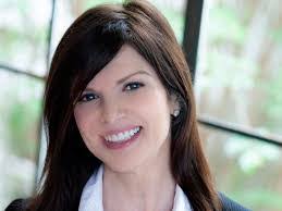 Olga Warren's Instagram, Twitter & Facebook