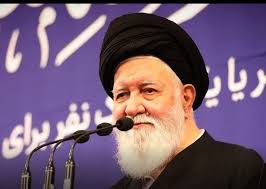 بالاترین: علم‌الهدی، امام جمعه مشهد: آقای‌مان را زیر خاک کردیم برویم شادی کنیم؟