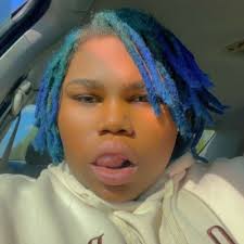 adrian mccray (@adrianmccray19)