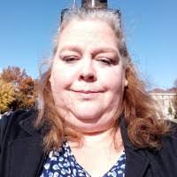 Michelle Straus's Instagram, Twitter & Facebook