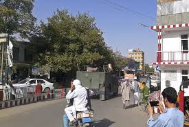 حارب من أجل الحكومة الشيوعية والسوفييت، وفي عام 2001 كان الحليف الرئيسي للقوات الخاصة. Yeiyrst Hnz8pm