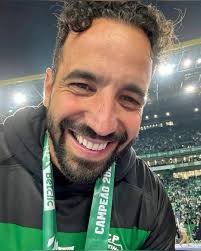 Trivia questions: A former Latic playing for Man Utd. A former Man Utd  striker playing for the Latics While three Evertonians are in the line up  for Joe Royle's team