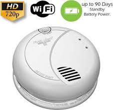This covertly hidden camera smoke detector from spysonic records in 720 hd and has a playback speed of the files around 30 frames per second. Xsmoke 720p Long Battery Life Wifi Smoke Detector Fire Alarm Spy Camera