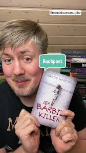 Mörderpost vom Barbiekiller 🩸🔪 danke an @Sandy_Mercier_Autorin für das  Rezensionsexemplar #thriller #thrillerbooks #buchpost #buchpostunboxing  #booktokdeutschland #booktokgermany #buchtok #booktok