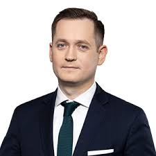 Zarządzający i analitycy