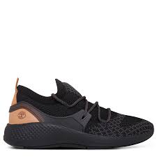 We no longer carry the men's flyroam™ go knit sneakers you are looking for. Flyroam Go Knit Oxford