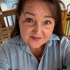 I recently did a 7 jigsaw puzzle exchange, this is the first one I've  completed. I really enjoyed doing it 😊