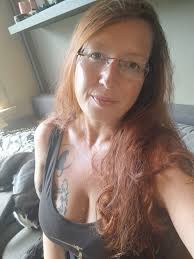 Hello, whispers. how old do you think i am? ;))