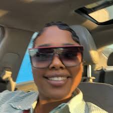 Ain't too many cons playing with the pros!! 1500 hours walked down with  ease! Its only up from here 🤞🏾🥰 Follow my hair page @lexuriousxstyleco ✨