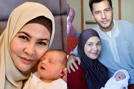 Dalam sebuah perjalanan, ibrahim bin adham rahimahullah menyaksikan pemandangan aneh. Artis Malaysia Ibunda Kepada Usahawan Kosmetik Dan Facebook