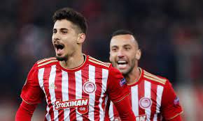 The deal gives the championship club an option to make the transfer. Famalicao Negoceia Gil Dias Com O Monaco Maisfutebol