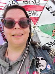 Mini solo event in the rain with a playlist