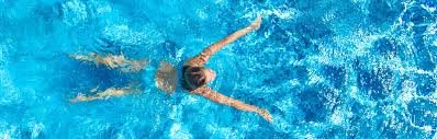 Exercices Dans La Piscine