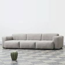 Sotto la seduta è presente un comodissimo contenitore salvaspazio. Mags Soft Low Armrest 2 5 Combination 1 Divano Hay Dtime Shop