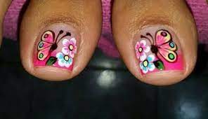¡¡no descuides tus pies!!, por lo general solemos cuidar nuestras manos, lo exfoliamos y hacemos una linda manicura, pero que pasa con los pies, muchas veces por el tiempo, no le damos el cuidado necesario, antes de comenzar con los 8 diseños de flores y los 2 vídeo tutoriales que. Disenos Flores Manicure Y Pedicure Disenos De Unas Portizaz
