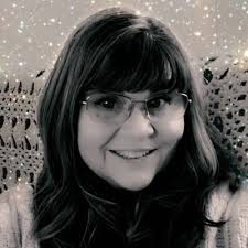 Yvonne Walpole (@YvonneWalpole)